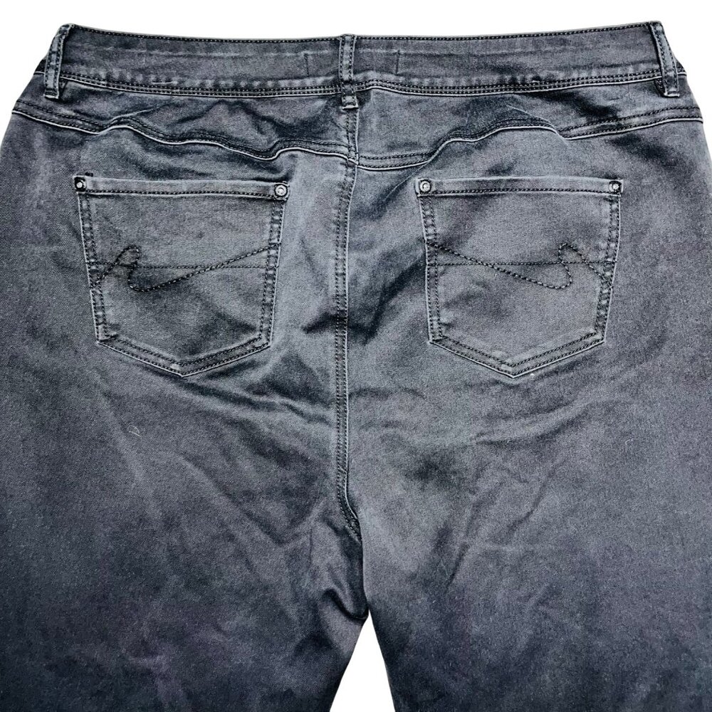 Est 1946 Womens Black Denim Jeans Size 18W Classic Fit Cotton Blend Stretch Mid- - Picture 11 of 12